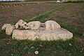 Piedi di un colosso di Ramses II rimasto in situ a Pi-Ramses.