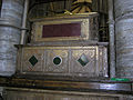 Makam Henry III dari England di dalam Abbey.