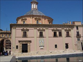 Basílica de la Madre de Dios de los Desemparados desde l'Almoina