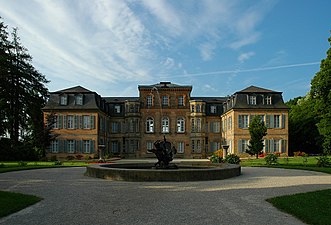 Schloss Fantaisie Nordfassade (Haupteingang)