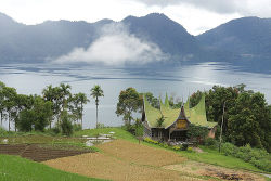 Lago Maninjau