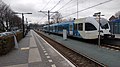 Trein van Blauwnet op station Emmen in 2023