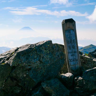 塩見岳西峰山頂の写真