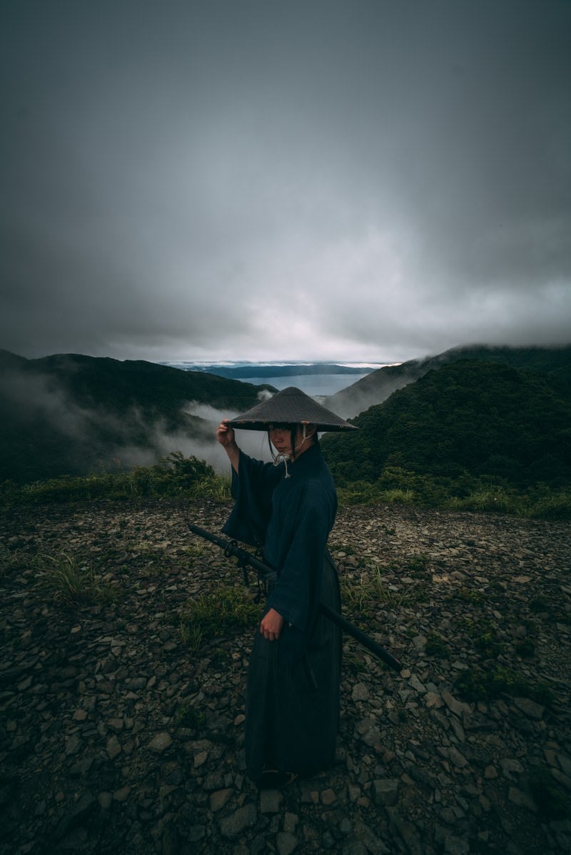 怪しい雲行きと用心棒の写真