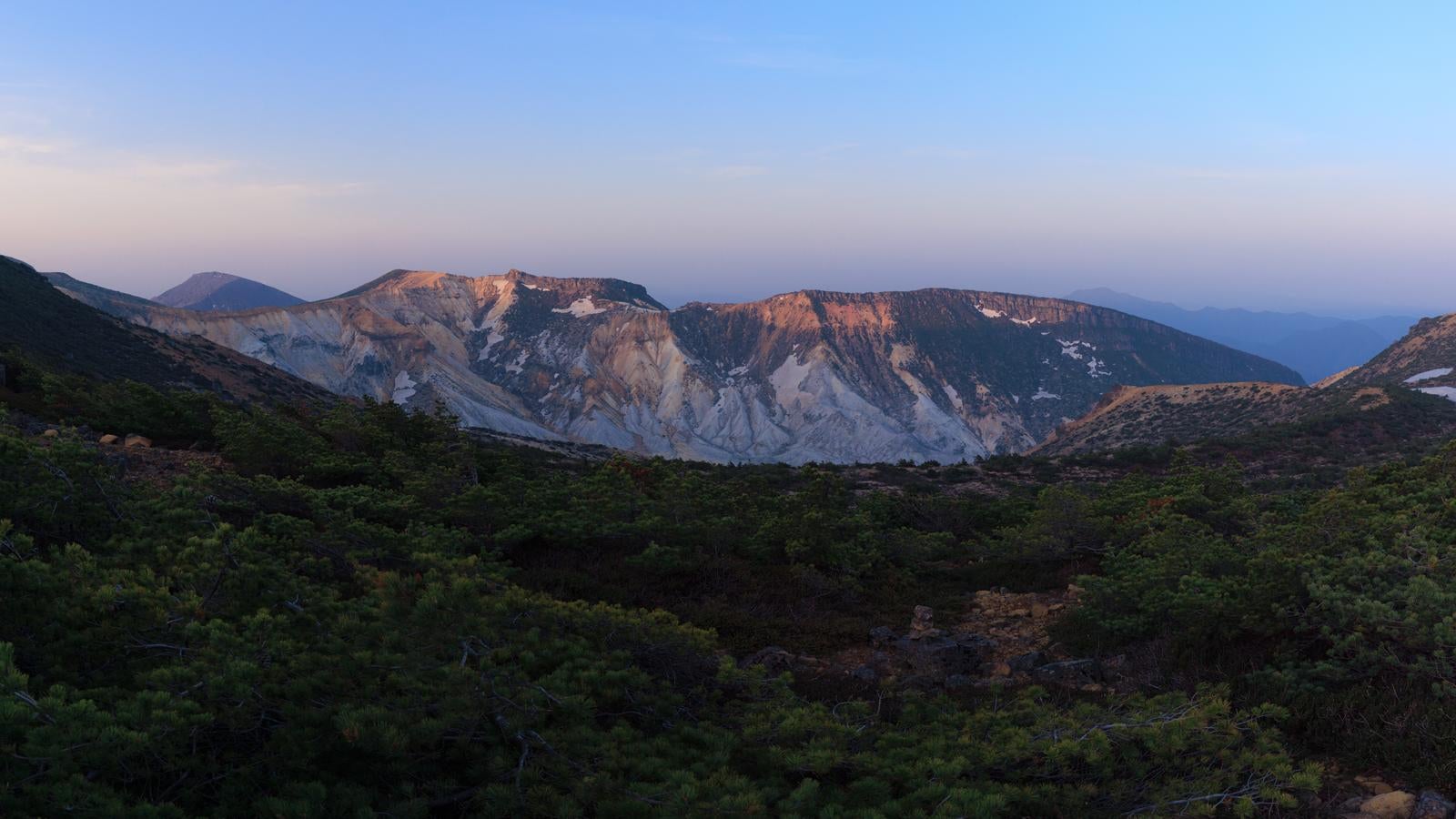 「舟明神で見る朝焼けの風景」の写真