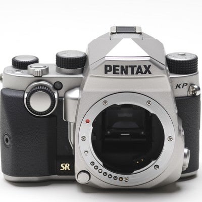 PENTAX KP ボディ（シルバー）の写真