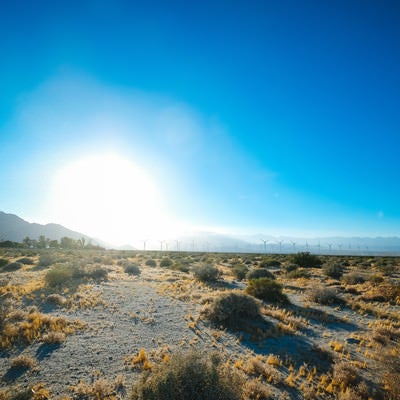 カリフォルニア・パームスプリングスの太陽の写真