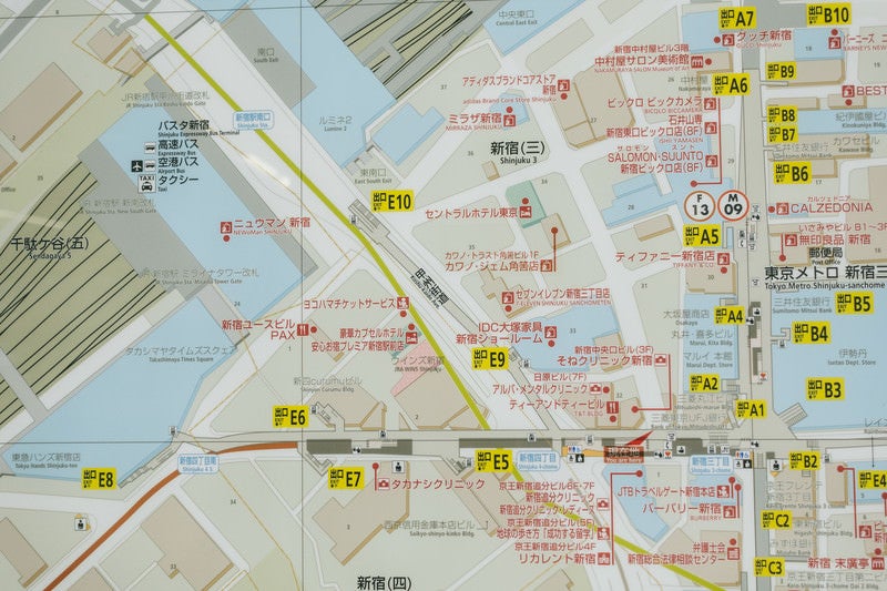 新宿三丁目駅周辺のMAPの写真