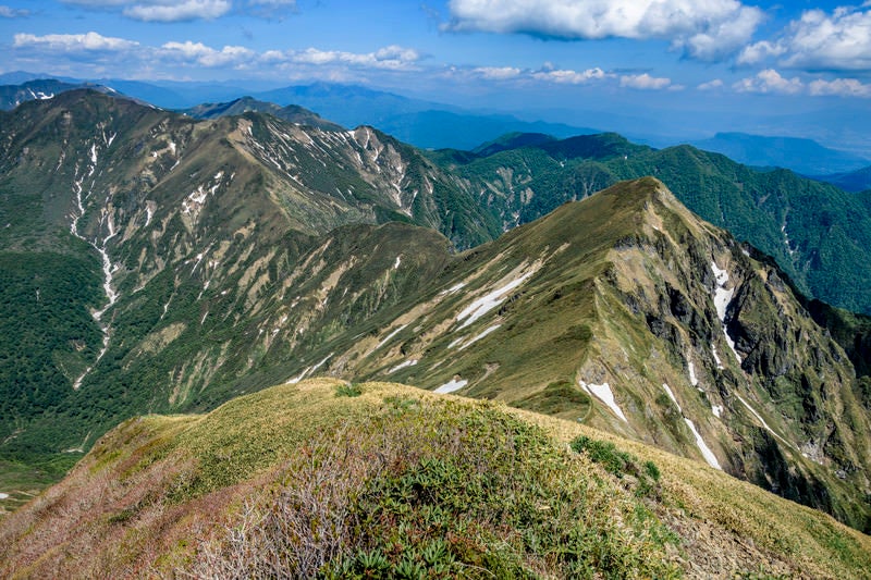 谷川岳の急峻な鋭鋒（エビス大黒ノ頭）の写真