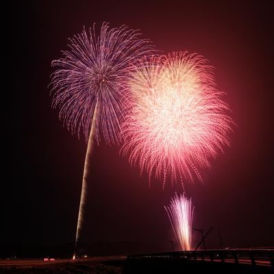 浅川花火大会の夜空の写真