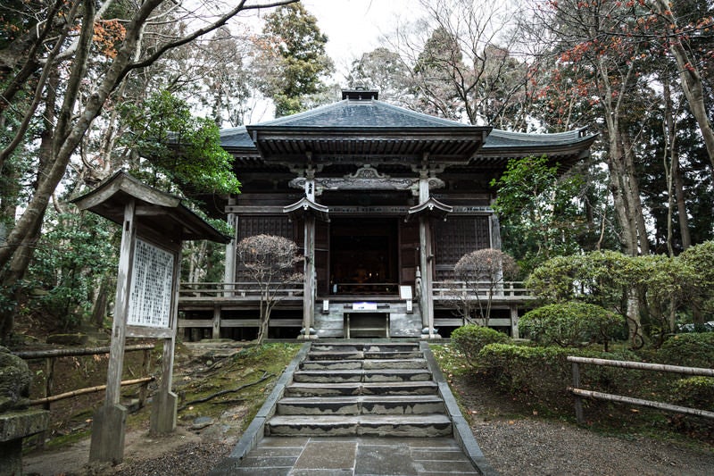 平泉中尊寺 峯薬師堂の写真