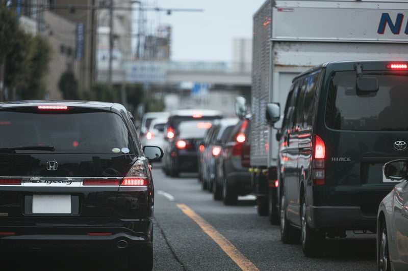 ズラリと自動車が並ぶの写真