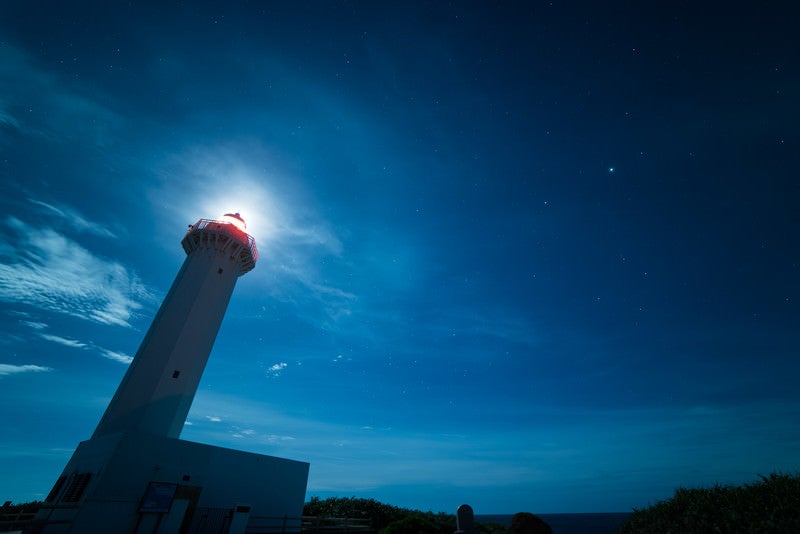 平安名埼灯台（夜景）の写真