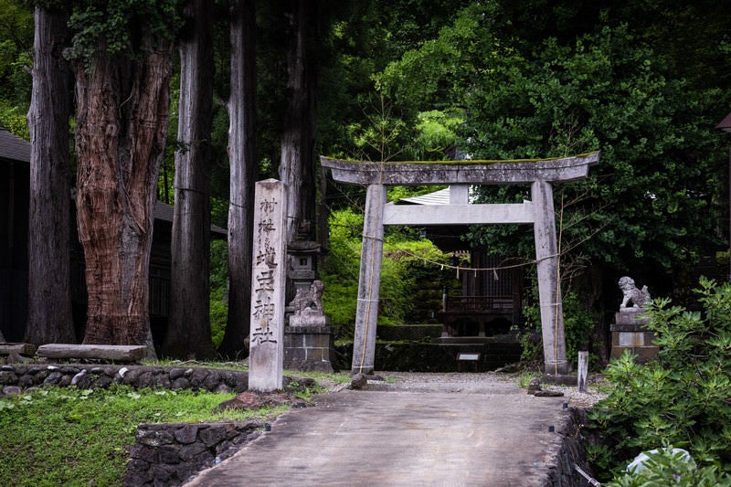 村社　地主神社の写真