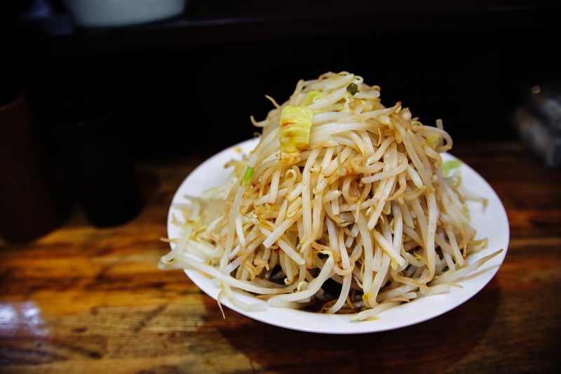 もやしマシマシラーメンの写真