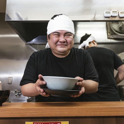 お待たせしました。お待たせし過ぎたかもしれません。麺硬です。の写真