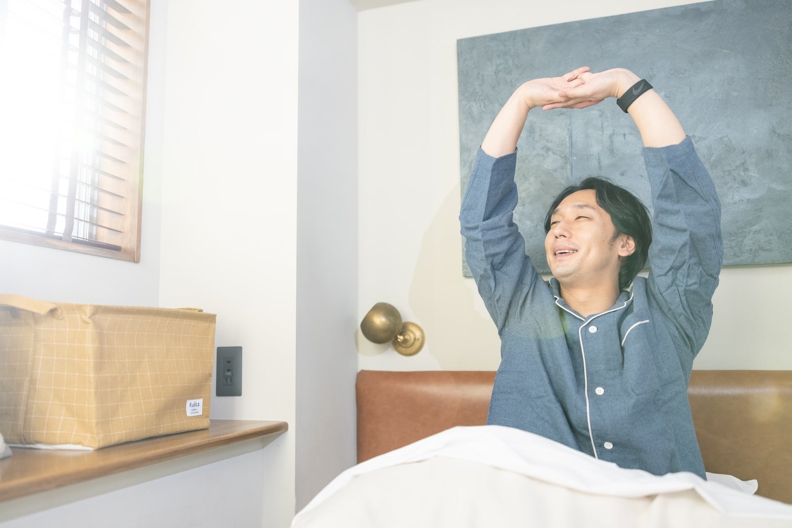 「新しい朝がきた、希望の朝だ」の写真［モデル：大川竜弥］