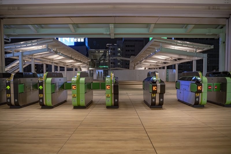 高輪ゲートウェイ駅の改札の写真