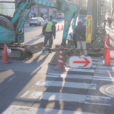 工事中の迂回歩道の写真