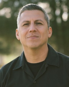 Mike Elizondo