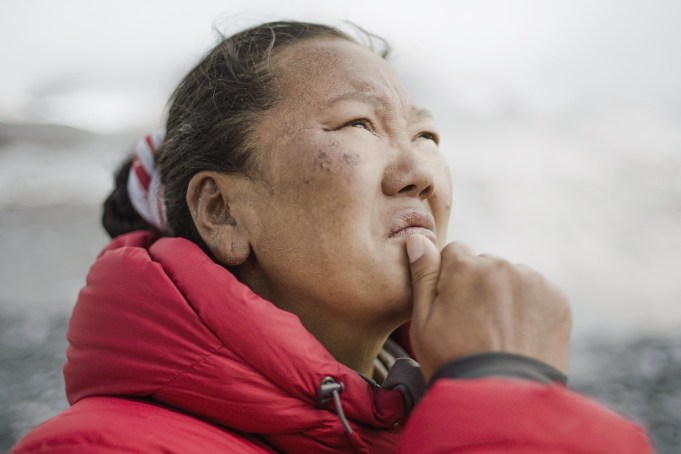 Mountain Queen: The Summits of Lhakpa Sherpa