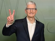 Apple CEO Tim Cook Is Donating $1 Million to Donald Trump’s Inauguration Fund