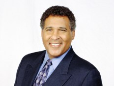 Greg Gumbel, Longtime CBS Sports Broadcaster, Dies at 78