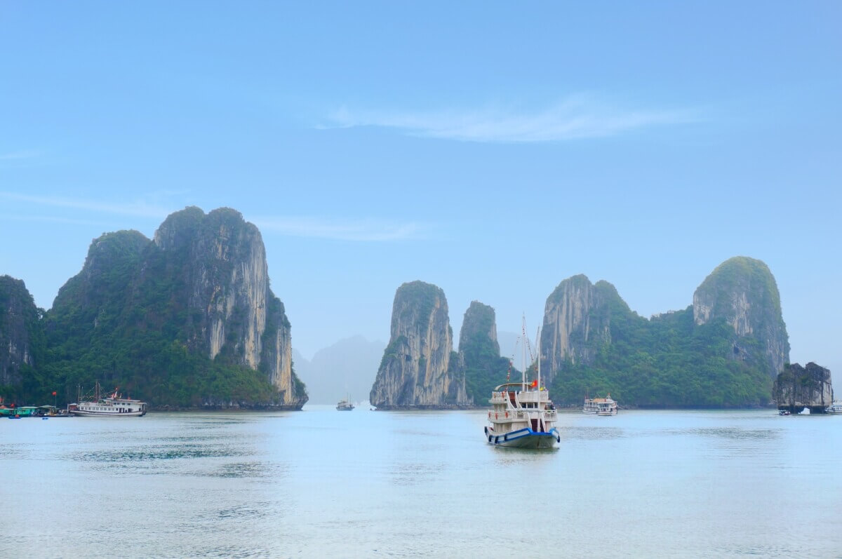 halong bay-tour