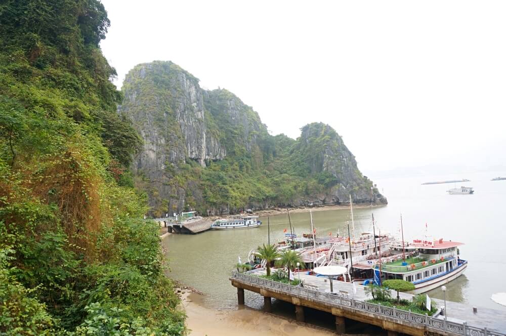 halong bay-tour