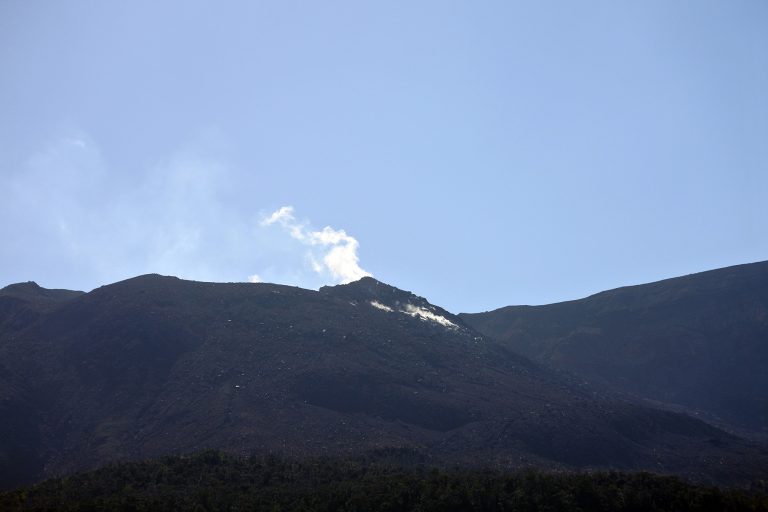 口永良部 、生きている火山島に暮らすということ（前編）