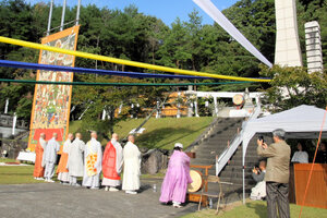 日本で亡くなった朝鮮出身者の慰霊祭、南山城村の高麗寺で営まれる