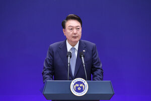 共同記者発表で発言する韓国の尹錫悦大統領=2024年5月27日午前11時31分、ソウル・青瓦台迎賓館、上田幸一撮影