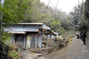 遺体が見つかった現場付近=2025年1月30日午前、大阪府東大阪市、宮坂知樹撮影