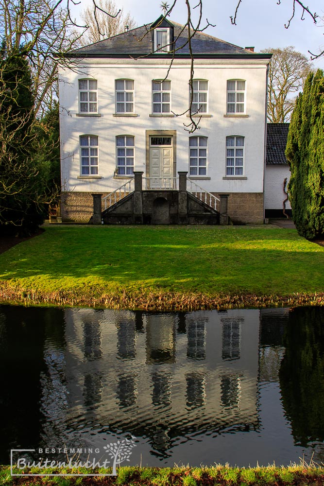 Herenhuis op de plek van Kasteel Nijenborgh