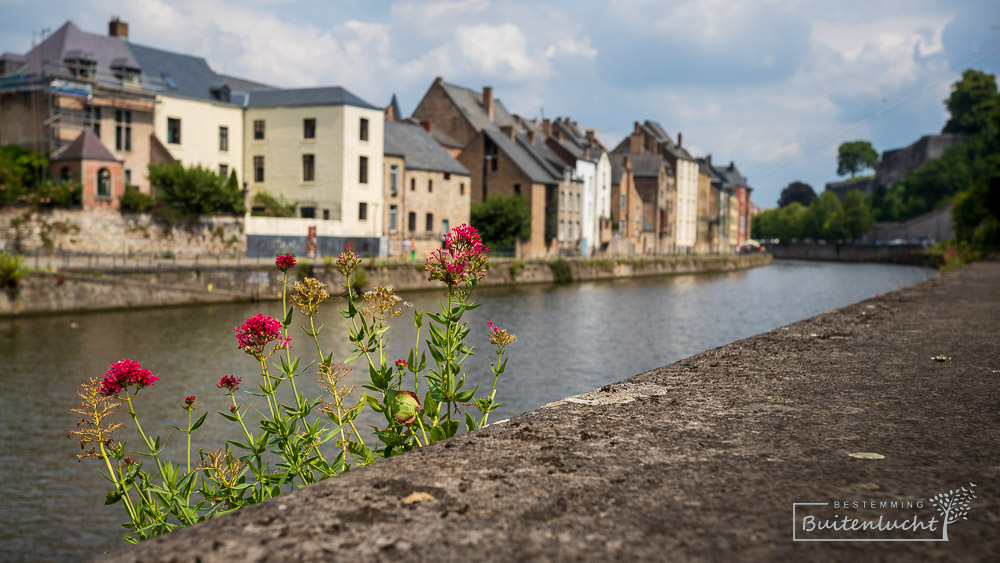 Wandelen langs de Samber in Namen met deze stadswandeling