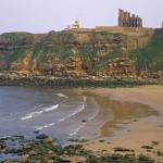 Tynemouth Castle, Priory ruins, 2013. Photo taken across Short Sands beach and King Edward’s Bay looking south-south-east. Permian Upper and Lower Magnesian Limestone on Yellow Sands on Middle Coal Measures sandstone.