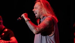 Vince Neil