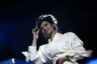 Cardi B arrives to speak ahead of Vice President Kamala Harris during a "When We Vote We Win" rally at the Wisconsin State Fair Park Exposition Center in West Allis, Milwaukee, Wisconsin, Nov. 1, 2024.