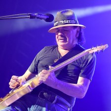 Carlos Santana