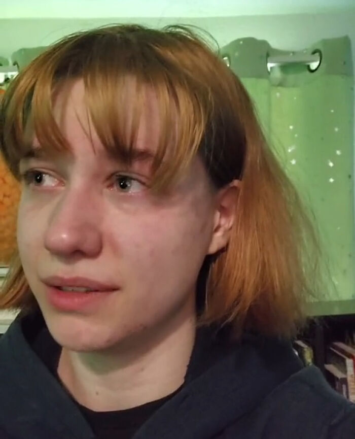 Woman Who Struggles With Time Blindness In Tears After Being Yelled At A Job Interview