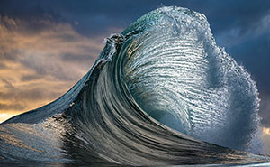 40 Breathtaking Wave Photos By Ray Collins