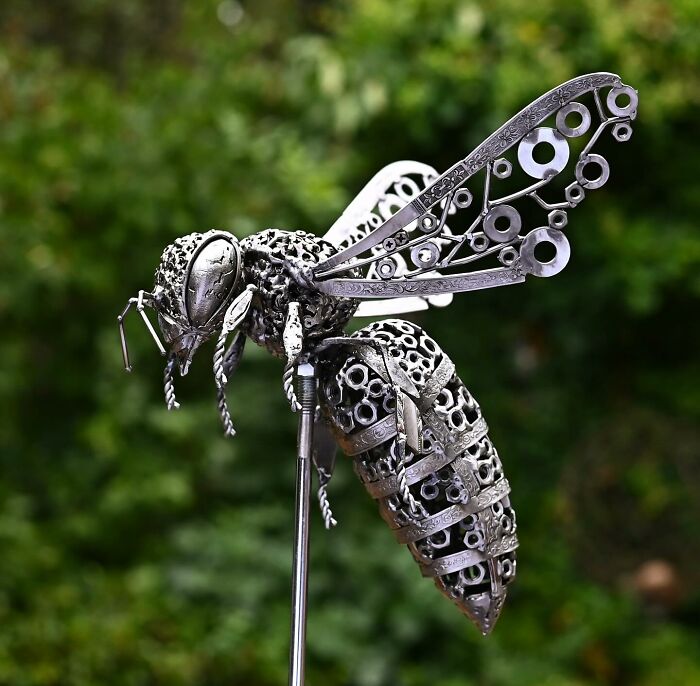 Artist Revives Used Metal From Landfill By Reusing It For His Amazing Sculptures (24 New Pics)