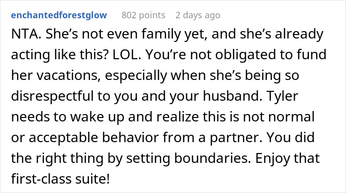 Reddit comment discussing son's demand to include entitled girlfriend on family Bahamas trip.