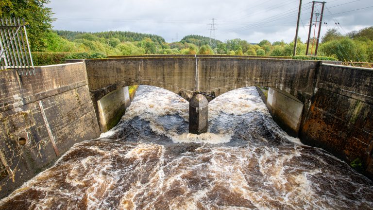 Waterflow outside Glenlee Power Station