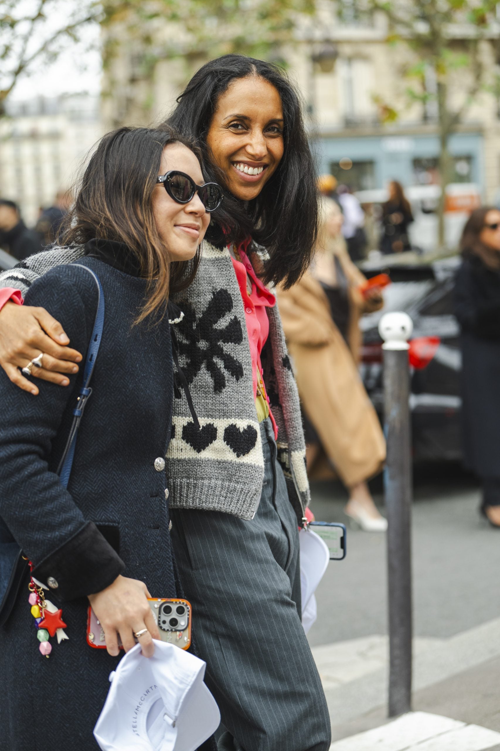 17 Best Beauty Street Style Moments From PFW SS25 Day 7