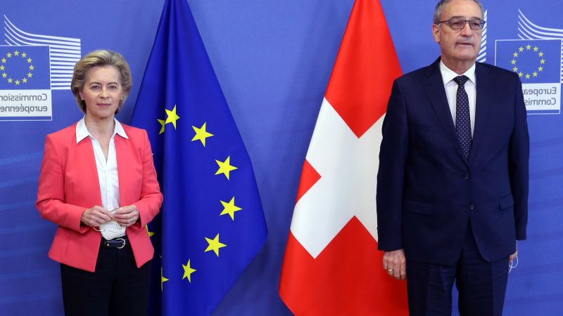 Guy Parmelin und Ursula von der Leyen im April 2021