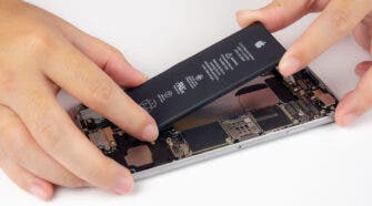 iPhone 16 Battery Replacement