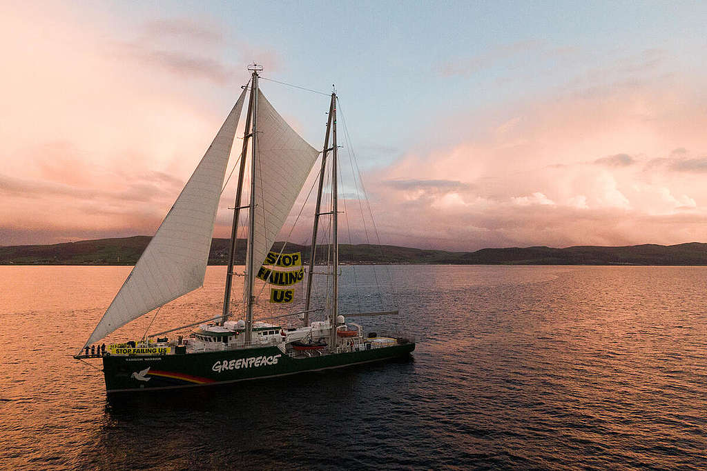 Rainbow Warrior heads to COP26. © Kristian Buus / Greenpeace