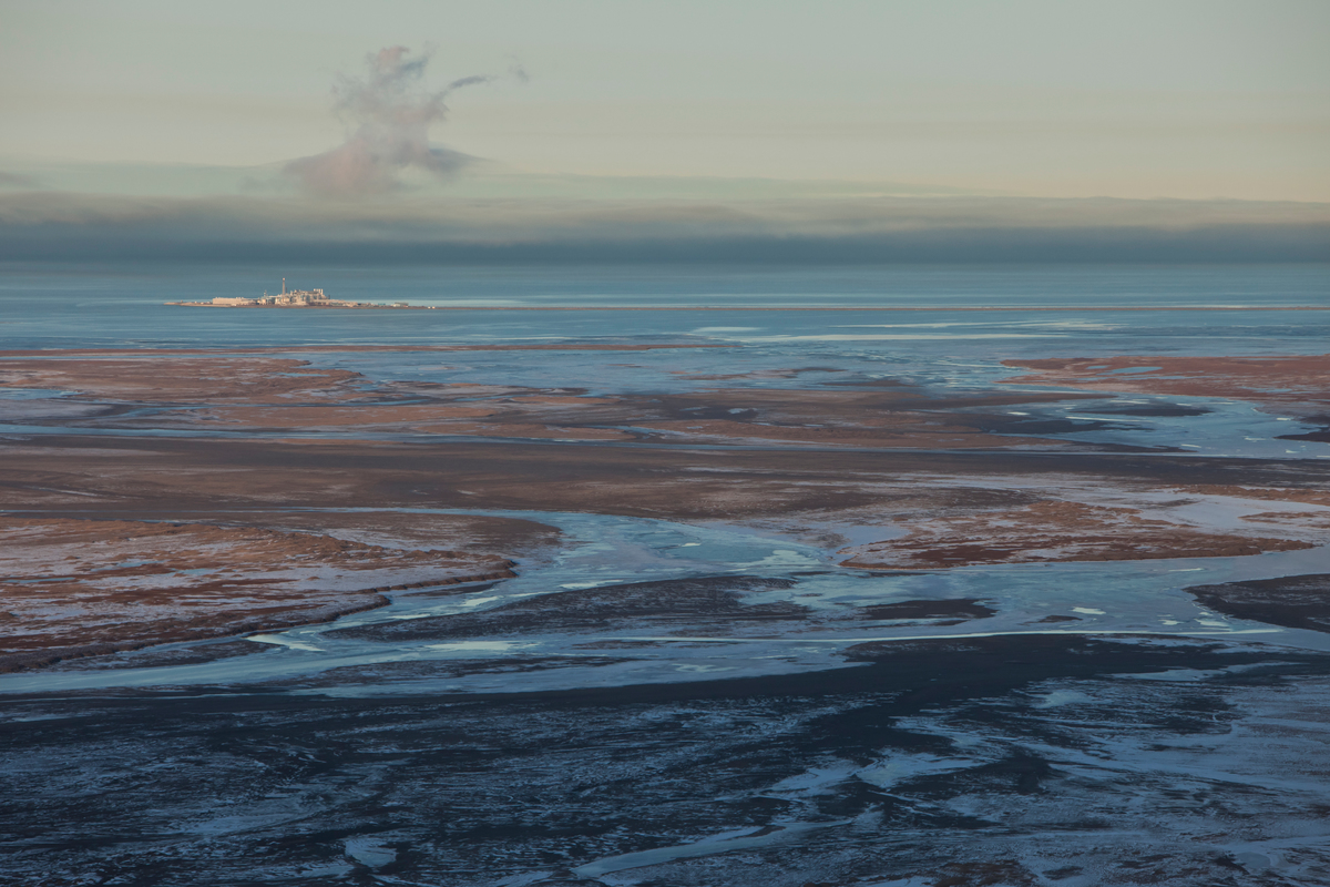 Prudhoe Bay Oil Field in Alaska. © Rose  Sjölander / 70°