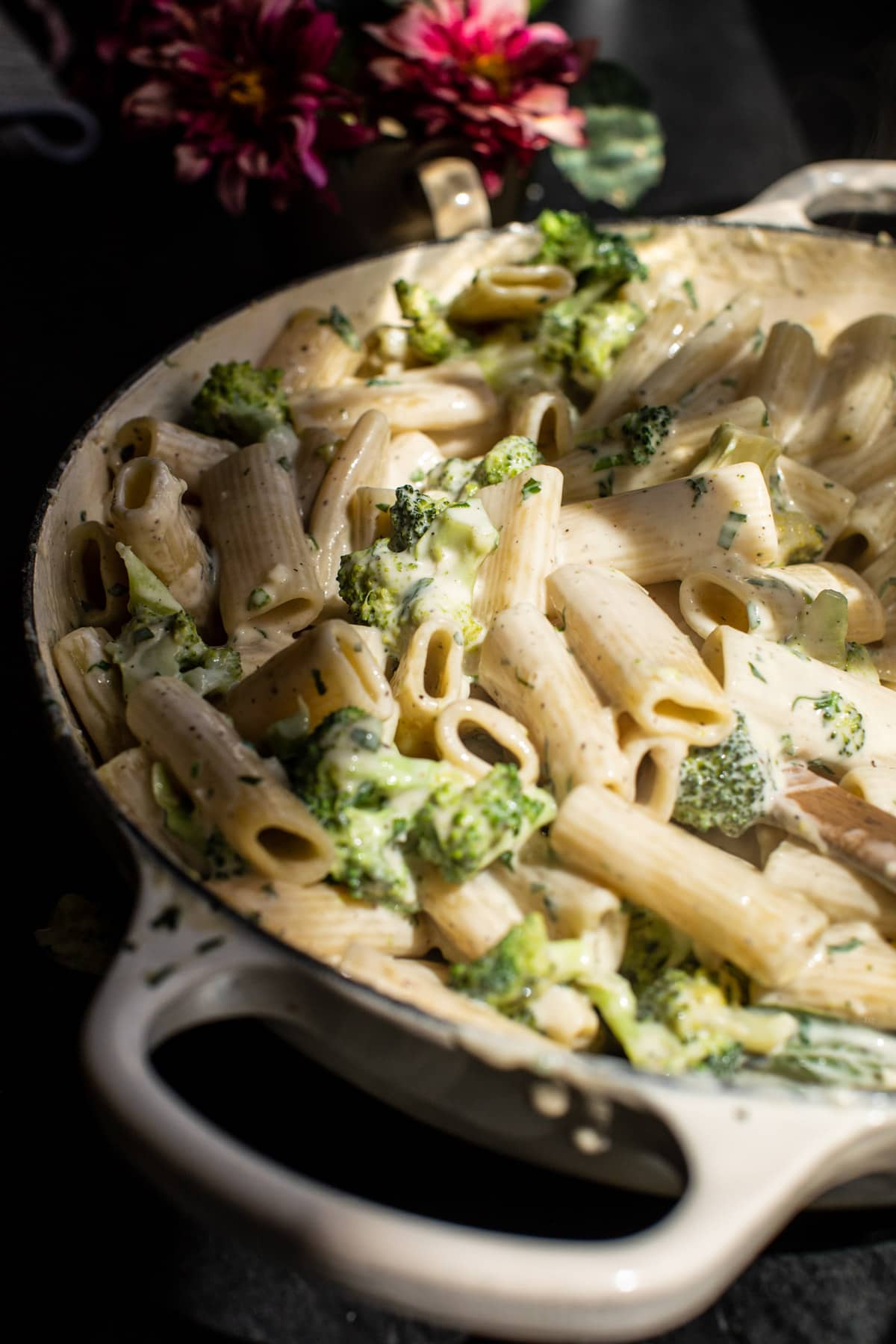 Parmesan Chicken Florentine and Broccoli Pasta | halfbakedharvext.com